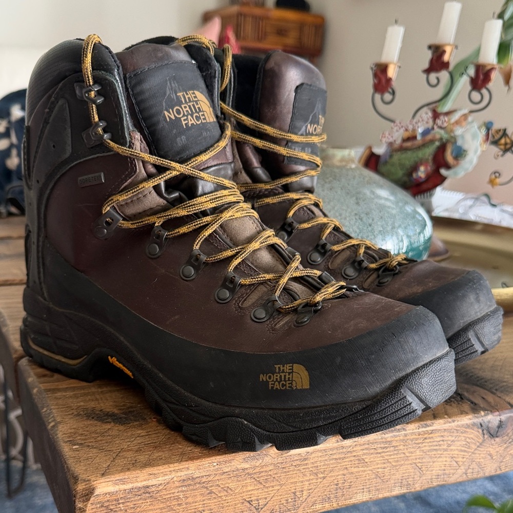 The North Face Brown Leather Hiking Boots – GORE-TEX – Good Condition